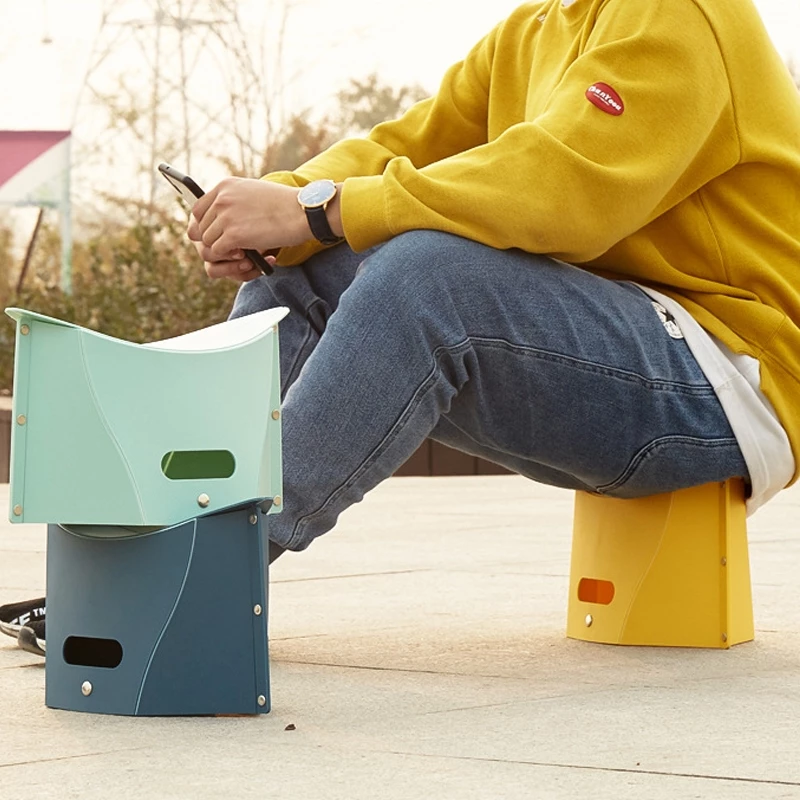 2 pcs Versatile Folding Stool: Your Essential Portable Picnic Companion